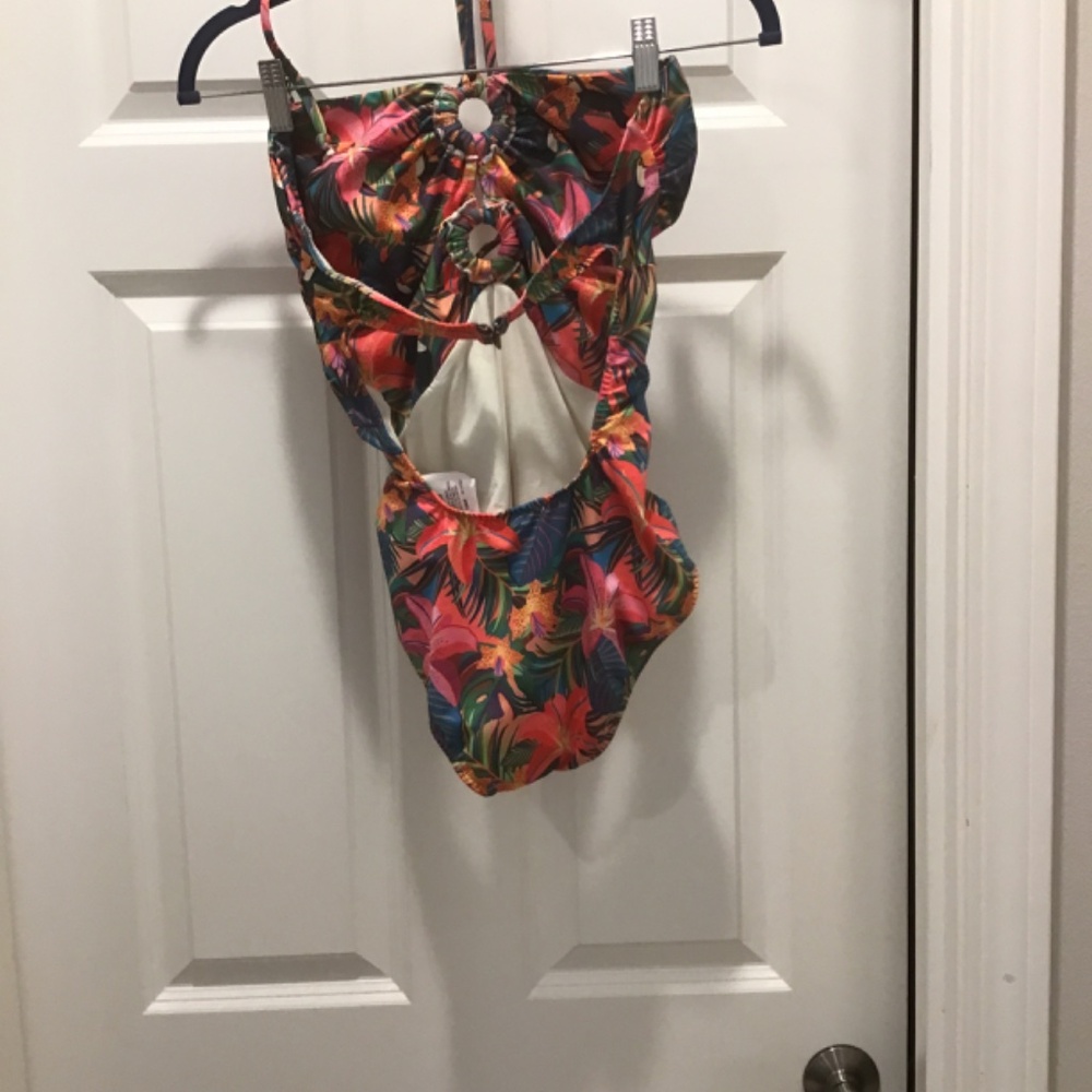 Farm Rio One-Piece Swimsuit - Picture 2 of 4
